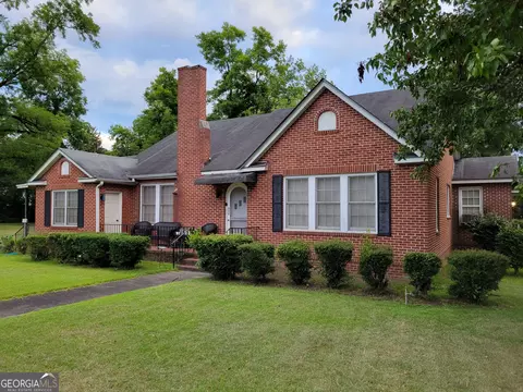 332 College Ave, Millen, GA 30442