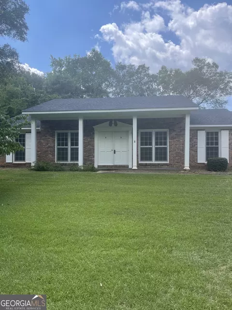 129 Hazel Way, Lagrange, GA 30241
