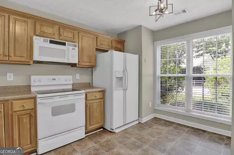 110 Dixie Ct, Lagrange, GA 30240 photo 6