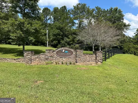 16 Town Creek Road, Talking Rock, GA 30175