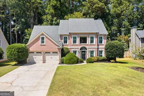 4420 Blowing Wind Dr, Acworth, GA 30101