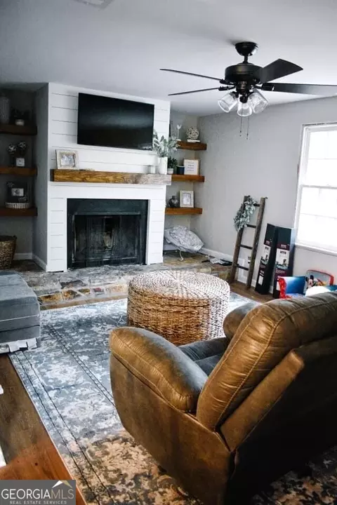 219 Merrybrook Dr, Lagrange, GA 30241 photo 9