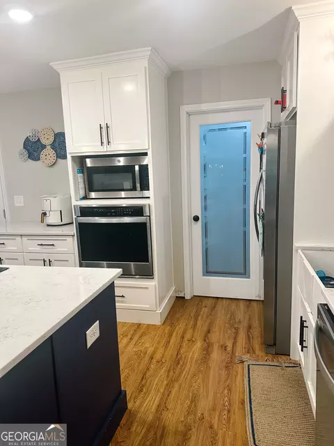 219 Merrybrook Dr, Lagrange, GA 30241 photo 3