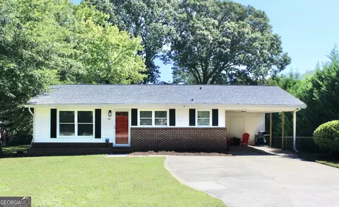 179 W New St, Winder, GA 30680