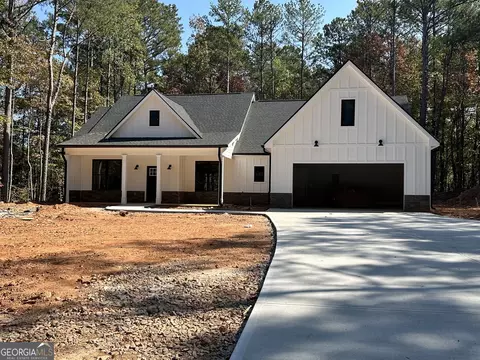 370 Hardy Rd, Whitesburg, GA 30185