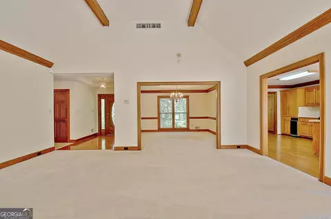 Living - 348 Huckaby Rd, Brooks, GA 30205 photo 5 of 10