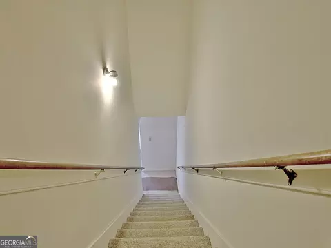 Entry Way - 348 Huckaby Rd, Brooks, GA 30205 photo 6 of 8