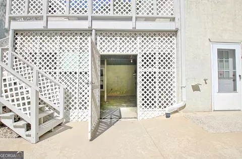 Exterior - 348 Huckaby Rd, Brooks, GA 30205 photo 19 of 38