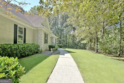 Exterior - 348 Huckaby Rd, Brooks, GA 30205 photo 8 of 38
