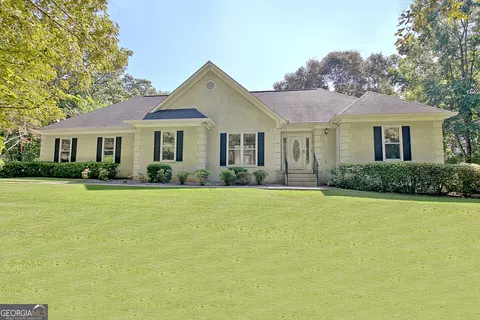348 Huckaby Rd, Brooks, GA 30205