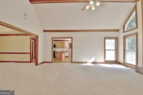 Living - 348 Huckaby Rd, Brooks, GA 30205 photo 3 of 10