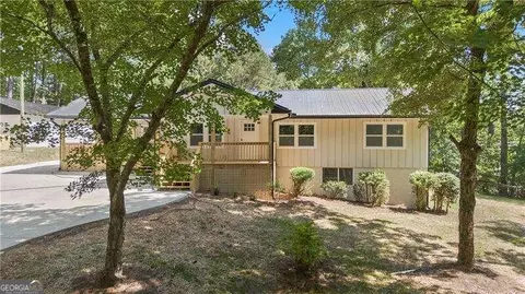 16 Joe Stella Dr SE, Cartersville, GA 30121