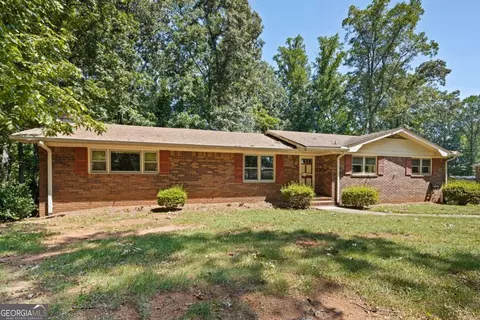 1179 Pathfinder Rd, Marietta, GA 30066