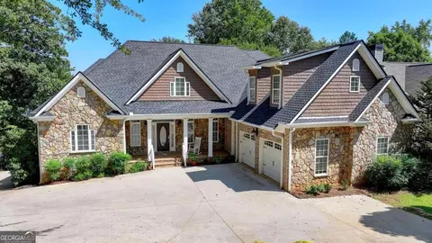 214 Eastview Dr, Dawsonville, GA 30534