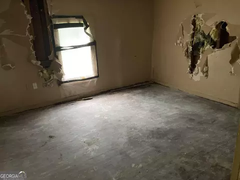 129 Annie M Harris Dr, Barnesville, GA 30204 photo 8