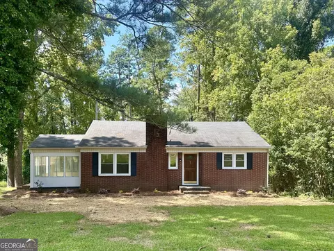 956 Lexington Rd, Washington, GA 30673