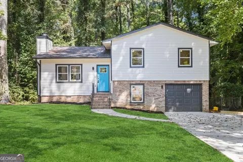 3367 Oak Dr, Snellville, GA 30078