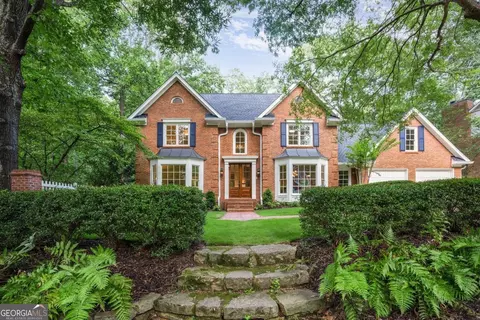 803 Birds Ml SE, Marietta, GA 30067