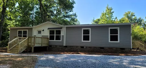 208 Laurel Blf, Gillsville, GA 30543
