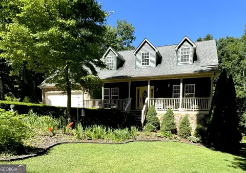 158 Three Sisters Trl, Cleveland, GA 30528