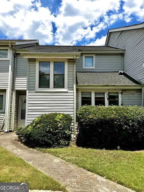 3285 Tennington Pl, Lawrenceville, GA 30044