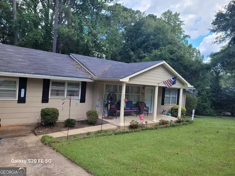 307 Park Hill Dr, Lagrange, GA 30241