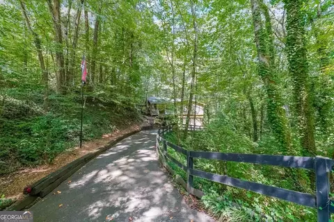 1598 Oakmont Dr, Acworth, GA 30102