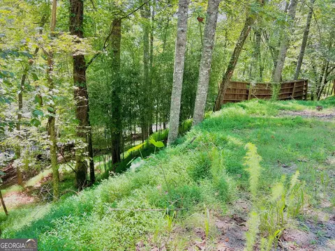 138 9th St, Ellijay, GA 30540
