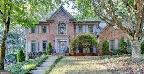 2492 Woodcrest Ct, Lawrenceville, GA 30043