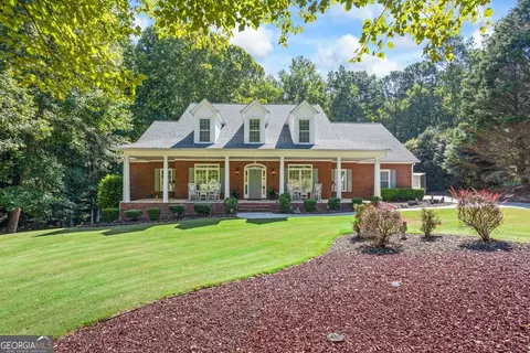 35 Wisteria Dr, Oxford, GA 30054