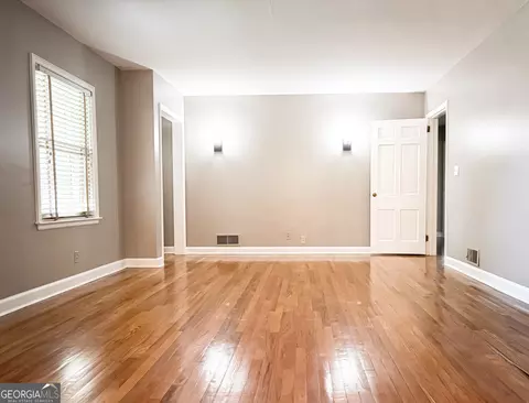 405 E 3rd St, West Point, GA 31833 photo 9