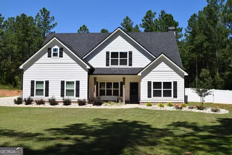 207 Millwood Ct, Lagrange, GA 30241