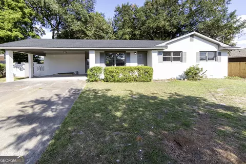 207 Kimberly Rd, Warner Robins, GA 31088