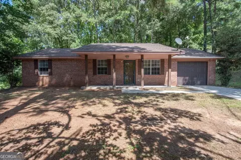 639 W Main St, Hogansville, GA 30230