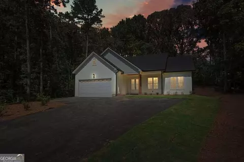 386 Russell King Ln, Canton, GA 30115