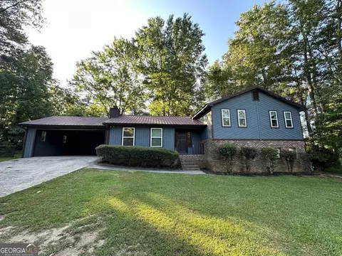 85 Sweet Bay Ln, Carrollton, GA 30116