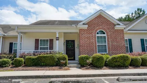 26 Falkland Ave, Savannah, GA 31407