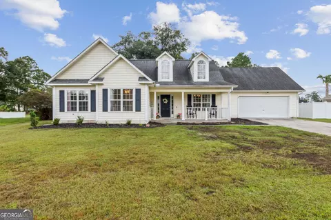104 Monticello Dr, Kingsland, GA 31548