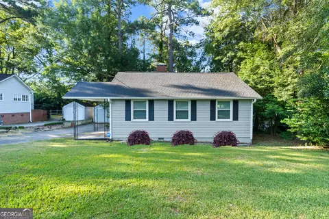 2380 Kingsley Dr, Macon, GA 31204