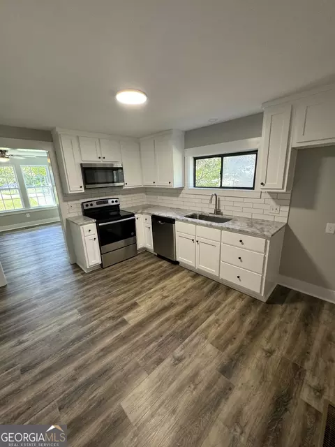 120 N Barnard Ave, Lagrange, GA 30241 photo 2