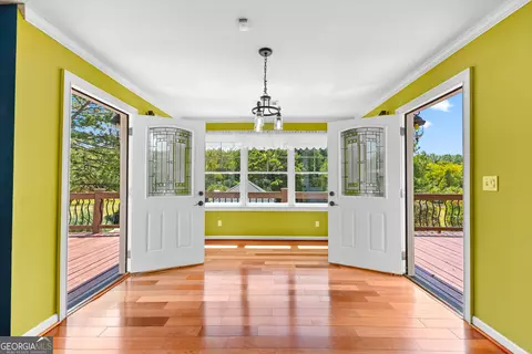 Entry Way - 121 Hudson Rd, Lagrange, GA 30240 photo 4 of 12