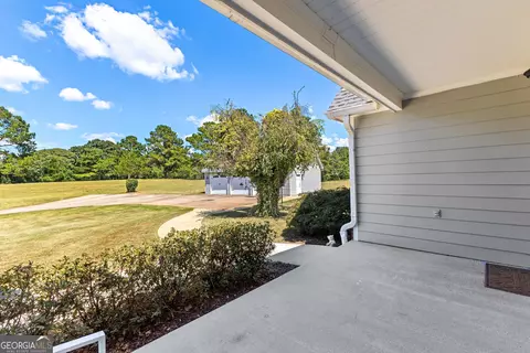 Exterior - 121 Hudson Rd, Lagrange, GA 30240 photo 3 of 22