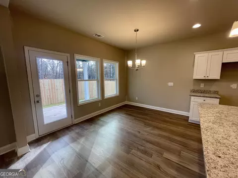 149 Strickland Loop, Forsyth, GA 31029 photo 8