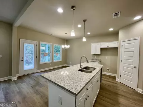 149 Strickland Loop, Forsyth, GA 31029 photo 7