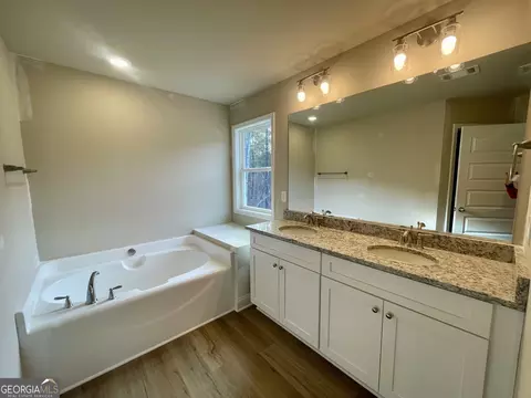 149 Strickland Loop, Forsyth, GA 31029 photo 11