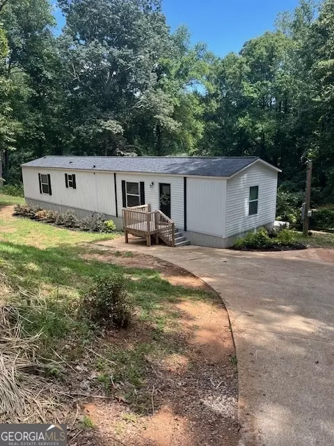 8114 Knight Ln, Gainesville, GA 30506