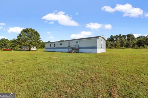 55 Jerold Jones Dr # 7, Jesup, GA 31545