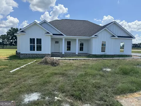 302 Firethorne Dr, Brooklet, GA 30415