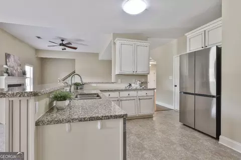 133 Hamilton Lake Dr, Lagrange, GA 30241 photo 24