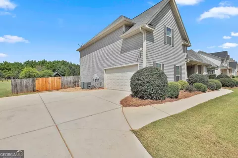 133 Hamilton Lake Dr, Lagrange, GA 30241 photo 6